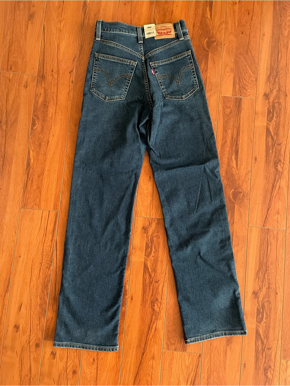 Levi’s Ribcage Straight Leg jeans, NWT - Picture 5 of 10